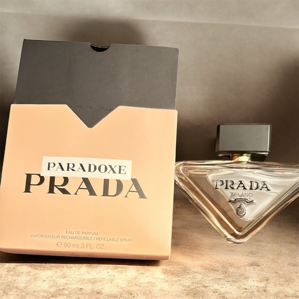 Prada Amber Perfume with Black Cap and Peach Box - Picture 3 of 4